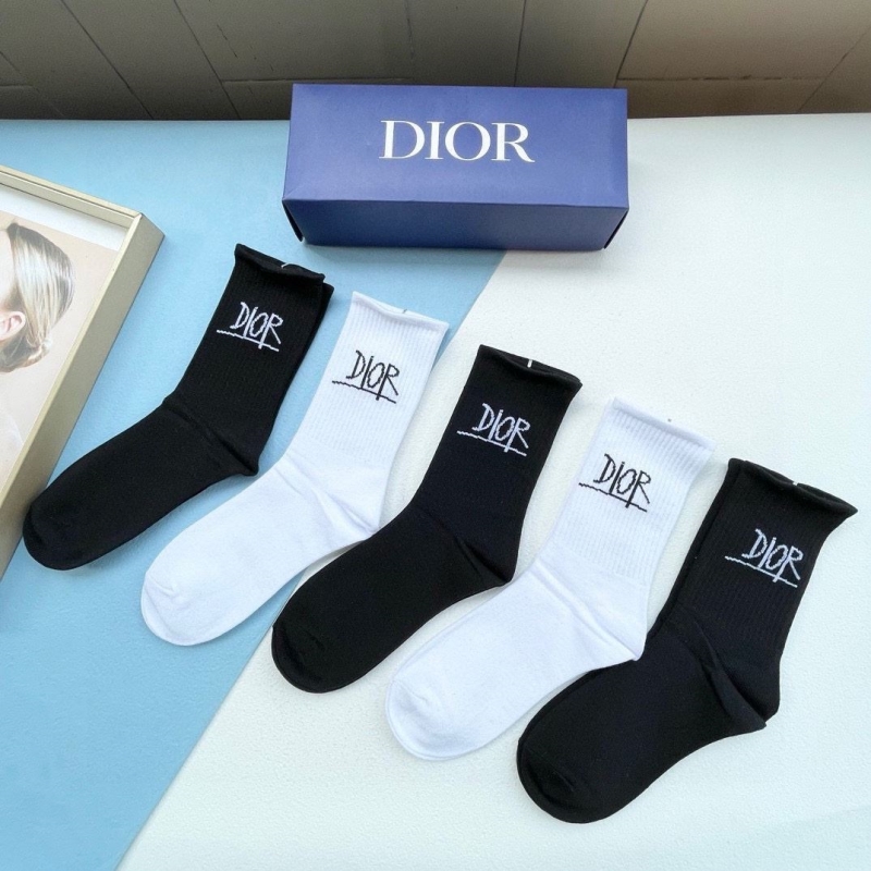 DIOR